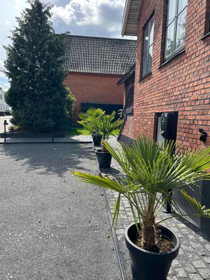 Unik Bnb Midt I Byen Herning Exterior photo